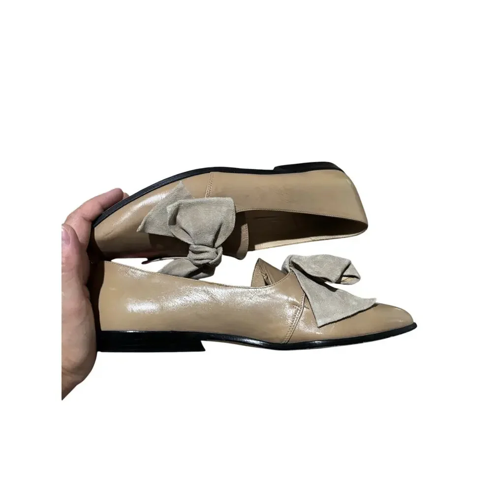 Nine West vintage 80’s tan 8.5 flat leather show exaggerated tan suede bows euc